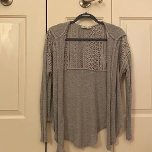 Hollister sweater / cardigan